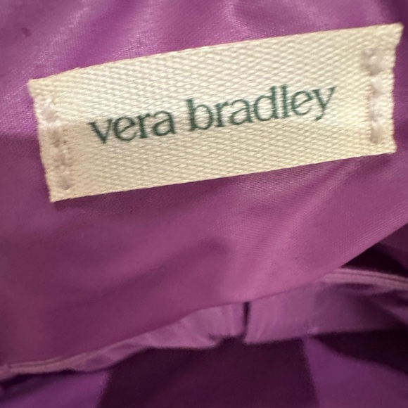Vera Bradley Ultralight XL NWT - Picture 4 of 5